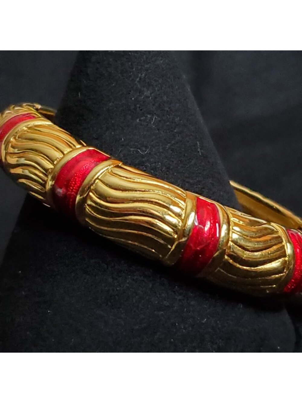 Vintage Monet Bangle Bracelet Gold Tone Red Enamel Hinged 7.25"